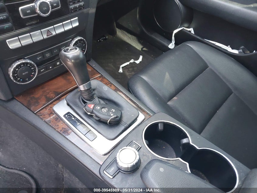 2014 Mercedes-Benz C 250 Luxury/Sport VIN: WDDGF4HB8EA955419 Lot: 39545989