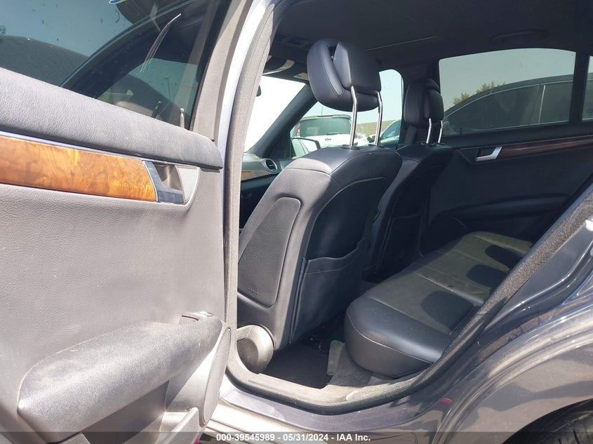 2014 Mercedes-Benz C 250 Luxury/Sport VIN: WDDGF4HB8EA955419 Lot: 39545989