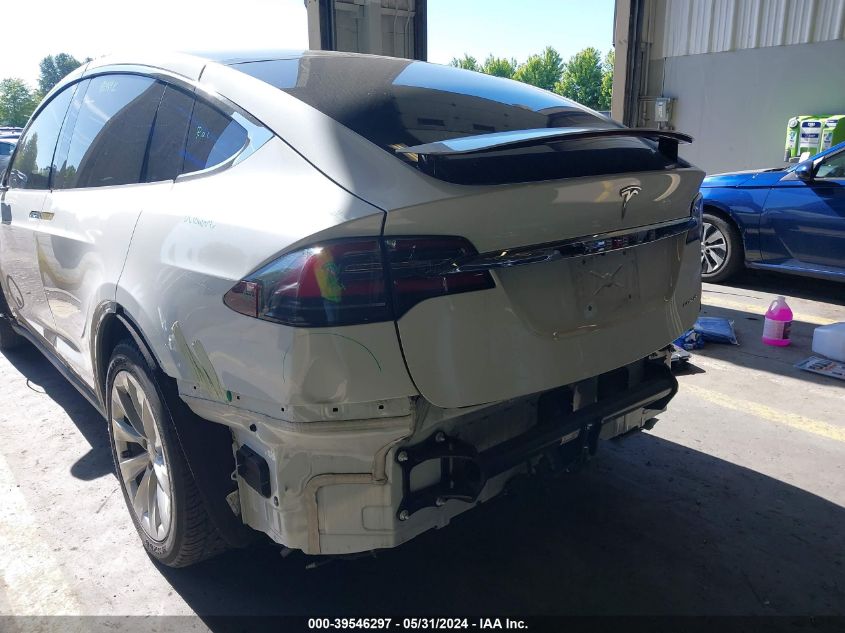 2020 Tesla Model X Long Range Dual Motor All-Wheel Drive/Long Range Plus Dual Motor All-Wheel Drive VIN: 5YJXCDE21LF304273 Lot: 39546297