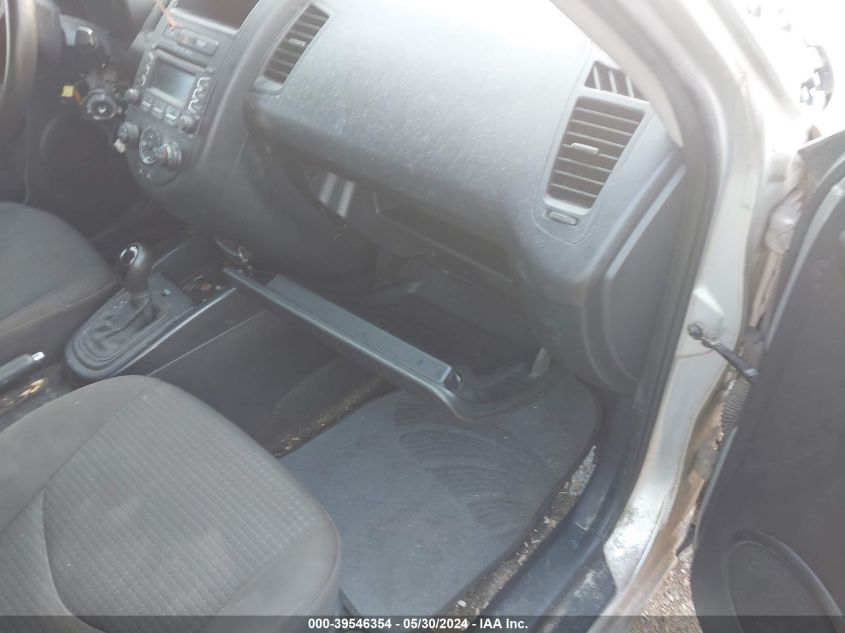 2012 Kia Soul VIN: KNDJT2A58C7453215 Lot: 39546354