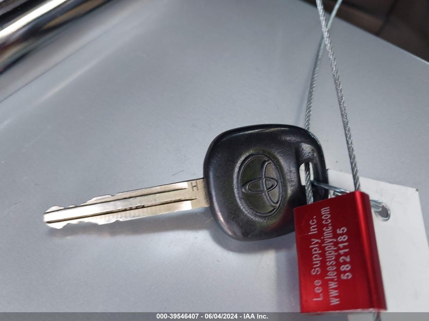 2015 Toyota Corolla L VIN: 5YFBURHE1FP226886 Lot: 39546407