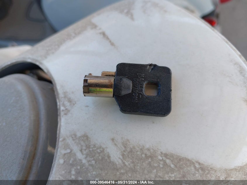 2008 HARLEY-DAVIDSON FXSTC 1HD1JL5158Y017537