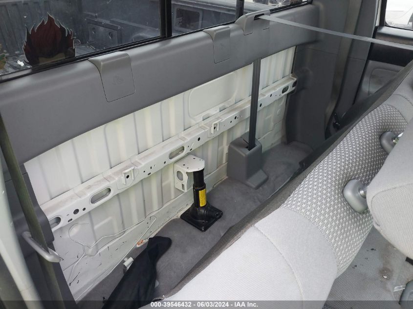 2010 Toyota Tacoma VIN: 5TENX4CN0AZ705821 Lot: 39546432