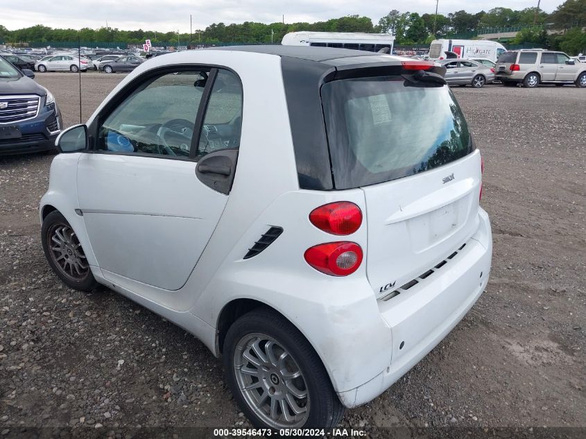 2011 Smart Fortwo Passion/Pure VIN: WMEEJ3BA5BK468972 Lot: 39546473