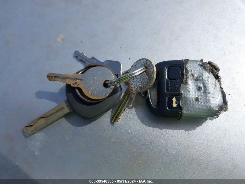 2005 Lexus Es 330 VIN: JTHBA30G255083329 Lot: 39546565