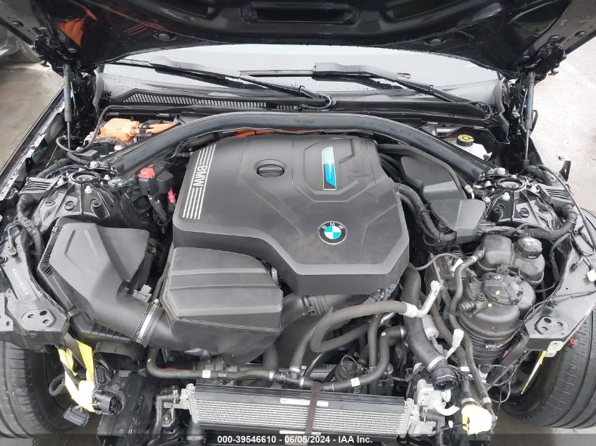 2022 BMW 3 Series 330E VIN: 3MW5P7J0XN8C78004 Lot: 39546610