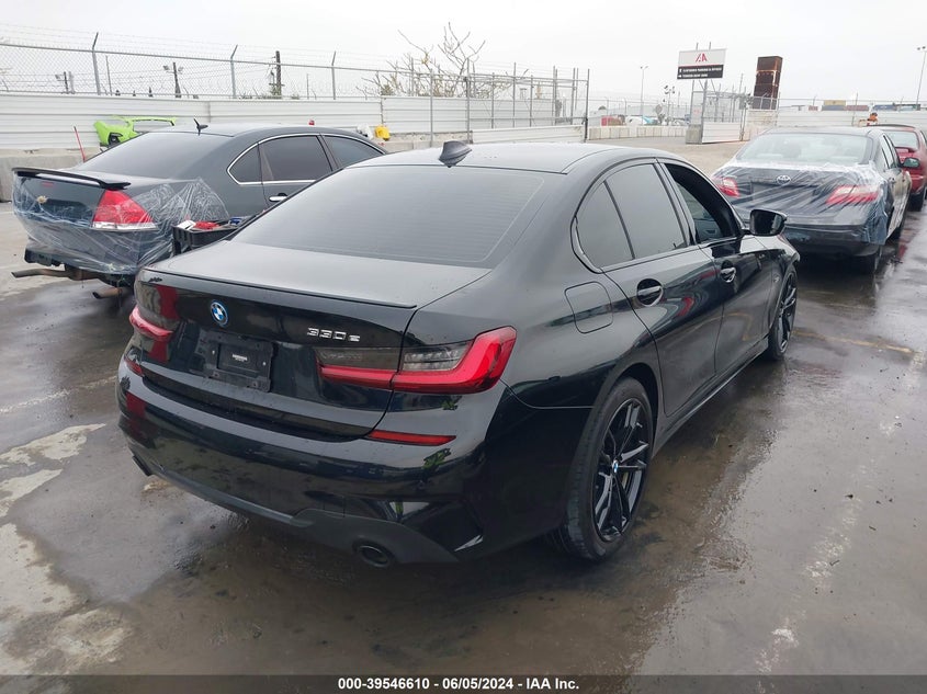 2022 BMW 3 SERIES 330E VIN: 3MW5P7J0XN8C78004