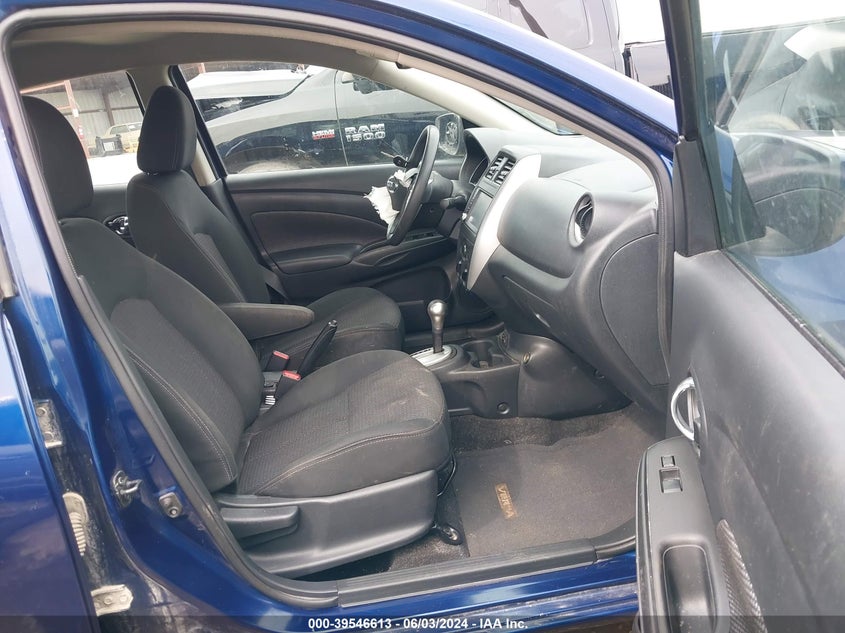 2019 NISSAN VERSA S/S PLUS/SV - 3N1CN7AP4KL869972