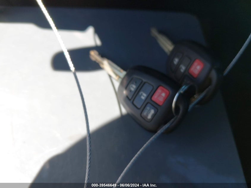 2016 Toyota Corolla Le VIN: 2T1BURHE2GC645024 Lot: 39546649