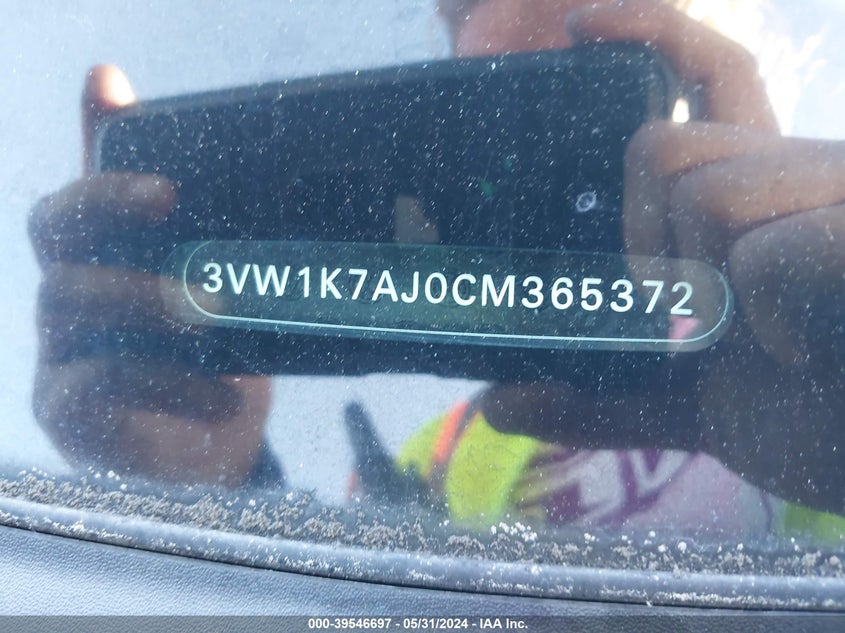2012 Volkswagen Jetta 2.0L S VIN: 3VW1K7AJ0CM365372 Lot: 39546697