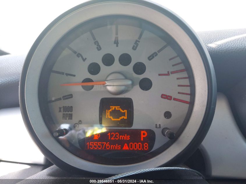 2008 Mini Cooper VIN: WMWMF33508TT67870 Lot: 39546851