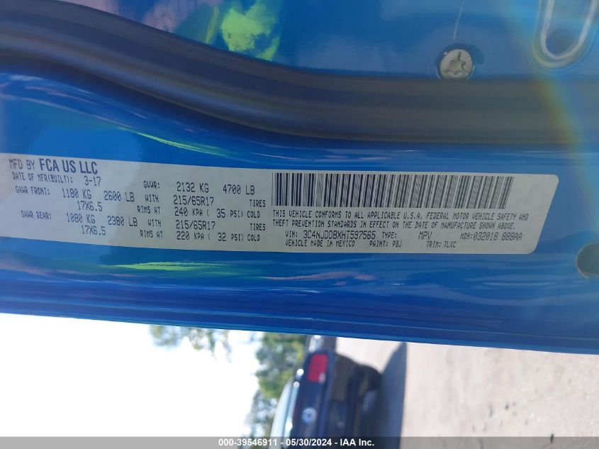 2017 Jeep New Compass Trailhawk 4X4 VIN: 3C4NJDDBXHT597565 Lot: 39546911