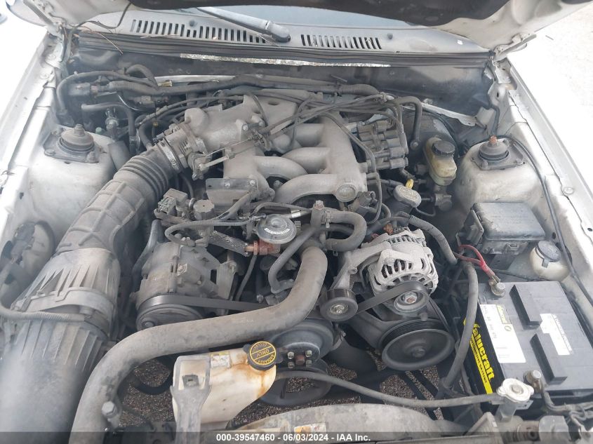 2002 Ford Mustang Deluxe/Premium VIN: 1FAFP44492F179932 Lot: 39547460