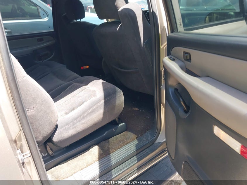 2002 Chevrolet Suburban 1500 Ls VIN: 1GNFK16Z92J208382 Lot: 39547511