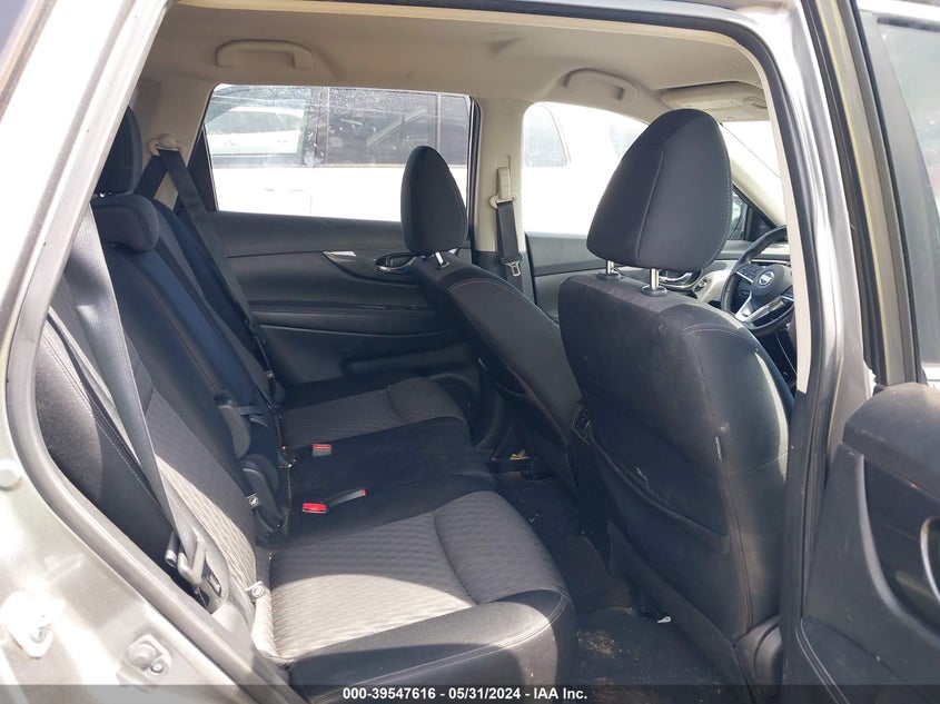 2017 Nissan Rogue S/Sl/Sv VIN: JN8AT2MV9HW258866 Lot: 39547616