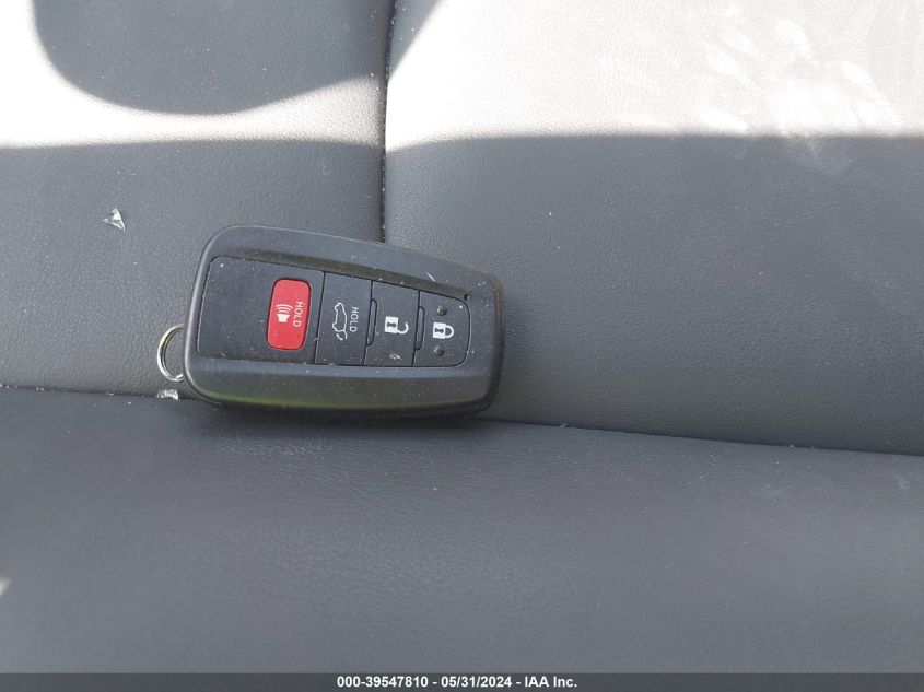 2021 Toyota Rav4 Xle Premium VIN: JTMC1RFV2MD066274 Lot: 39547810