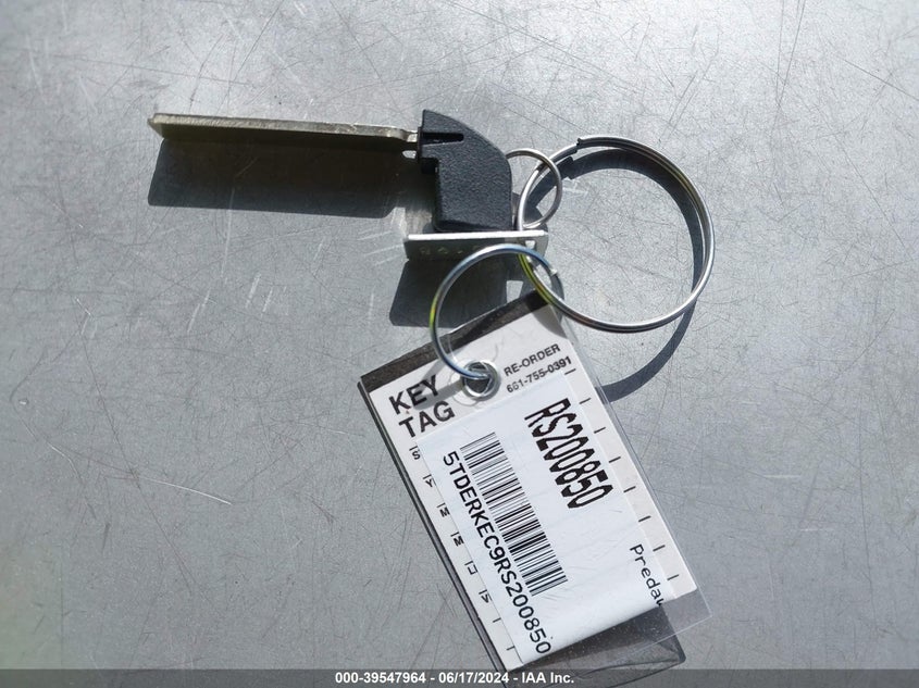 2024 Toyota Sienna Platinum VIN: 5TDERKEC9RS200850 Lot: 39547964