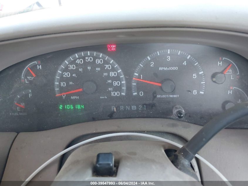 2000 Ford F-150 Lariat/Work Series/Xl/Xlt VIN: 1FTRX18L0YNB07166 Lot: 39547993