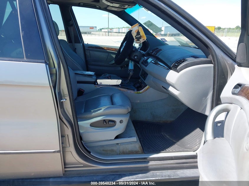 2005 BMW X5 4.4I VIN: 5UXFB53555LV17503 Lot: 39548234