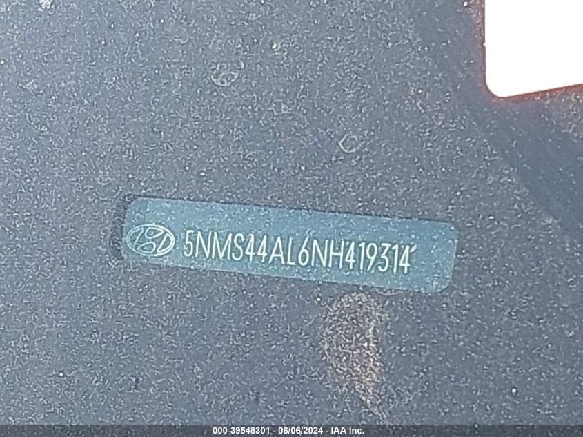 2022 Hyundai Santa Fe Limited VIN: 5NMS44AL6NH419314 Lot: 39548301