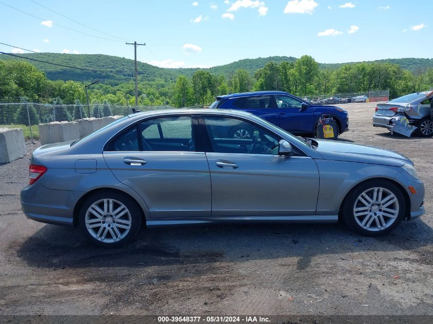 2008 Mercedes-Benz C 300 Luxury 4Matic/Sport 4Matic VIN: WDDGF81X38F105847 Lot: 39548377