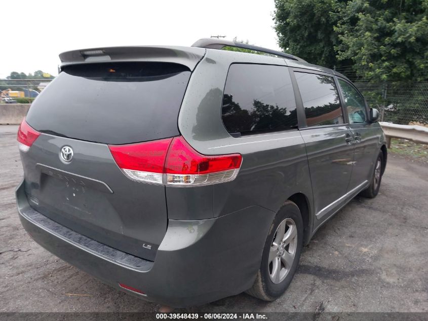 5TDKK3DC1E5459194 2014 Toyota Sienna Le V6 8 Passenger