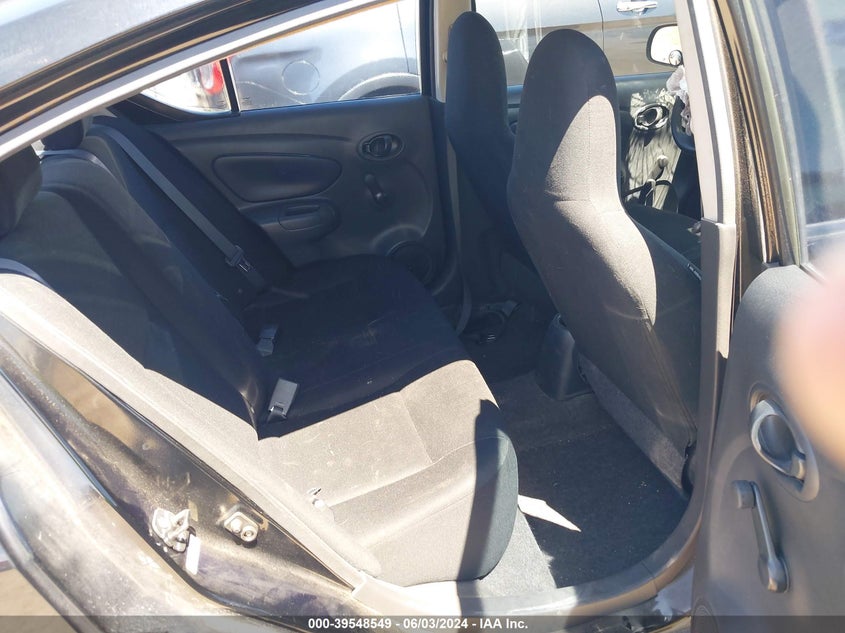 2012 Nissan Versa 1.6 S VIN: 3N1CN7AP1CL831049 Lot: 39548549