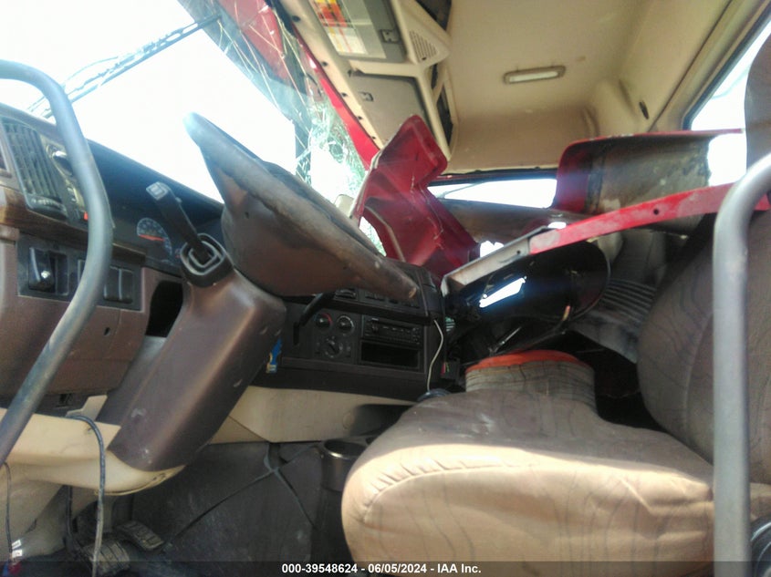 2015 Volvo Vn Vnm VIN: 4V4MC9EG0FN180244 Lot: 39548624