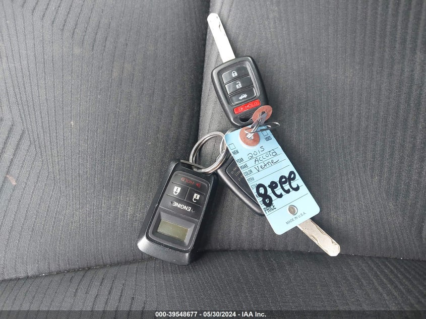2015 HONDA ACCORD VIN: 1HGCR2F30FA002545