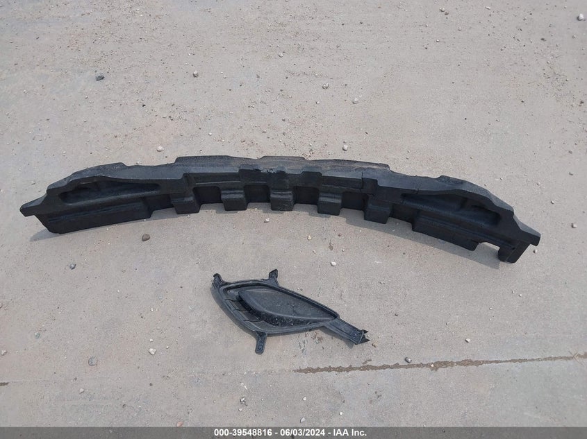 2012 Hyundai Elantra Gls VIN: 5NPDH4AE7CH140744 Lot: 39548816