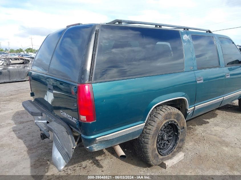 1998 Chevrolet Suburban 1500 VIN: 3GNFK16R8WG110256 Lot: 39548821