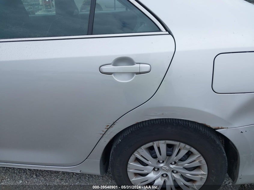 2014 Toyota Camry L/Le/Se/Se Sport/Xle VIN: 4T4BF1FK8ER434822 Lot: 39548901