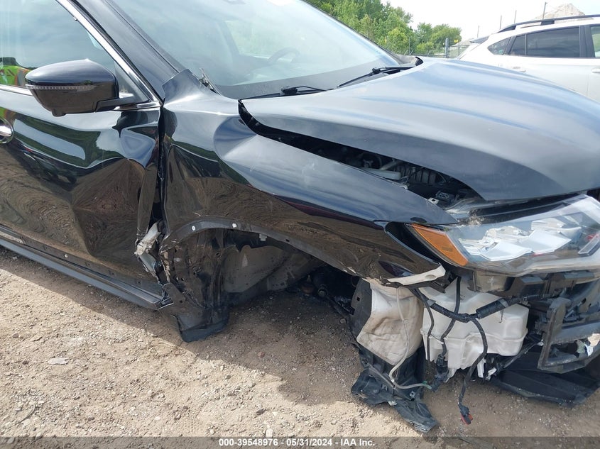 2019 Nissan Rogue Sl VIN: 5N1AT2MVXKC827966 Lot: 39548976