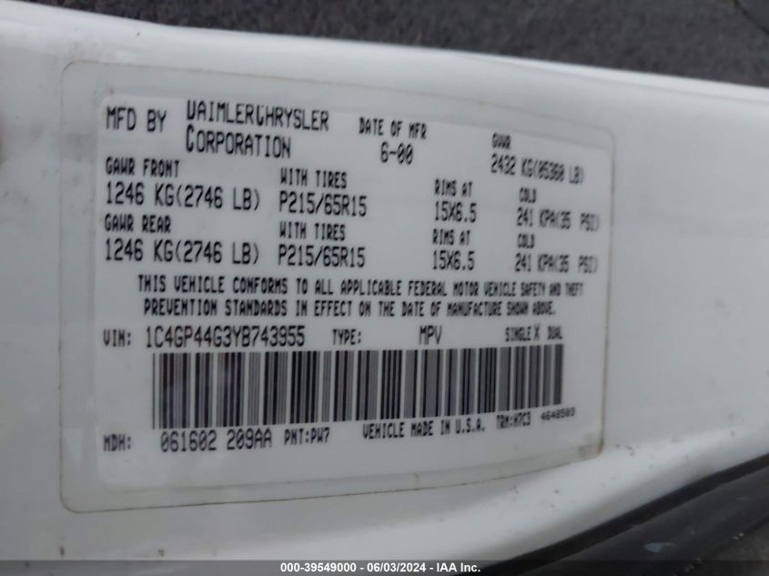 2000 Chrysler Town & Country Lx VIN: 1C4GP44G3YB743955 Lot: 39549000
