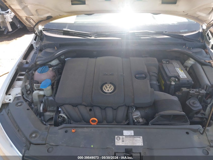 2011 Volkswagen Jetta 2.5L Sel VIN: 3VWLX7AJ6BM324821 Lot: 39549073