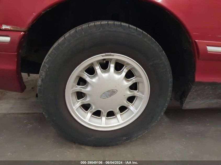 1997 Ford Crown Victoria Lx VIN: 2FALP74W8VX175580 Lot: 39549106