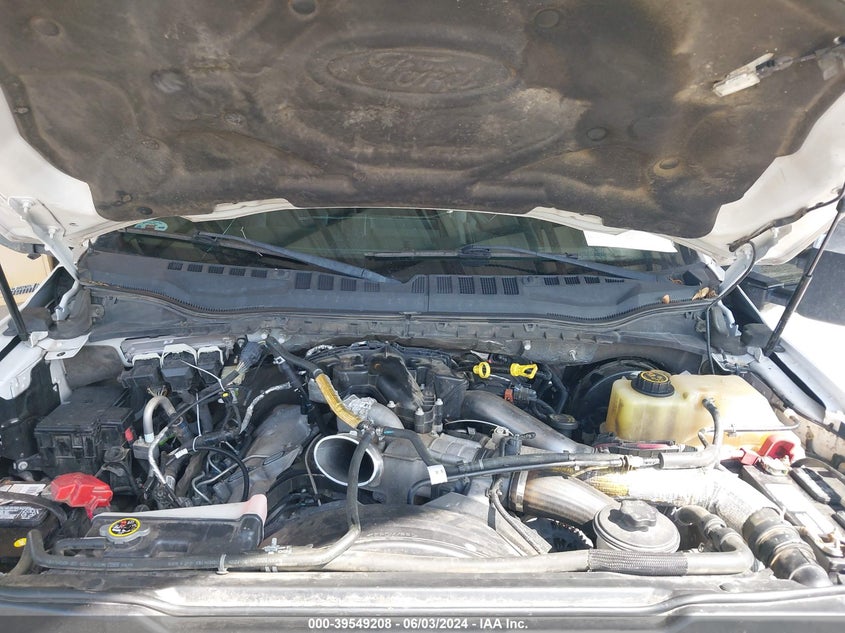 2017 Ford F-250 Platinum VIN: 1FT7W2BT8HED40950 Lot: 39549208