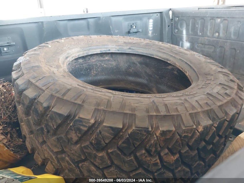 2017 Ford F-250 Platinum VIN: 1FT7W2BT8HED40950 Lot: 39549208