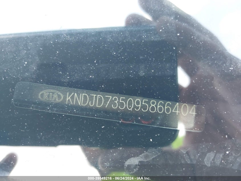2009 Kia Sorento Lx VIN: KNDJD735095866404 Lot: 39549216