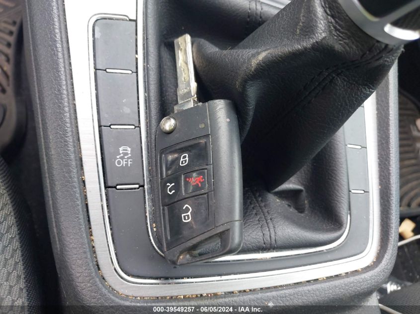 2017 VOLKSWAGEN GOLF SPORTWAGEN TSI S - 3VWU17AU9HM533995