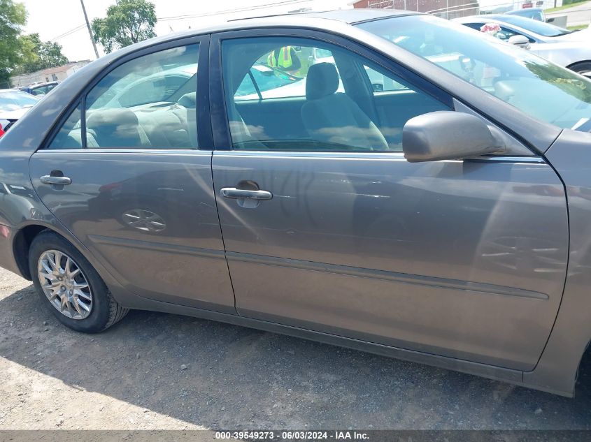 2004 Toyota Camry Le VIN: 4T1BE30K84U859991 Lot: 39549273