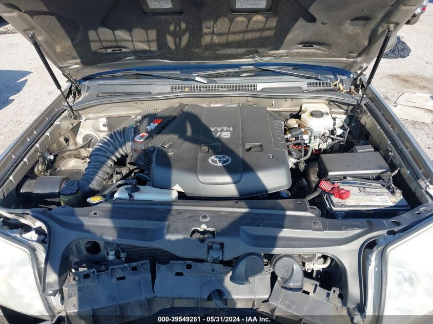 2004 Toyota 4Runner Limited VIN: JTEZU17RX40033644 Lot: 39549281