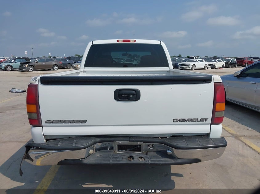 2001 Chevrolet Silverado 1500 Ls VIN: 2GCEC19V611158401 Lot: 39549311