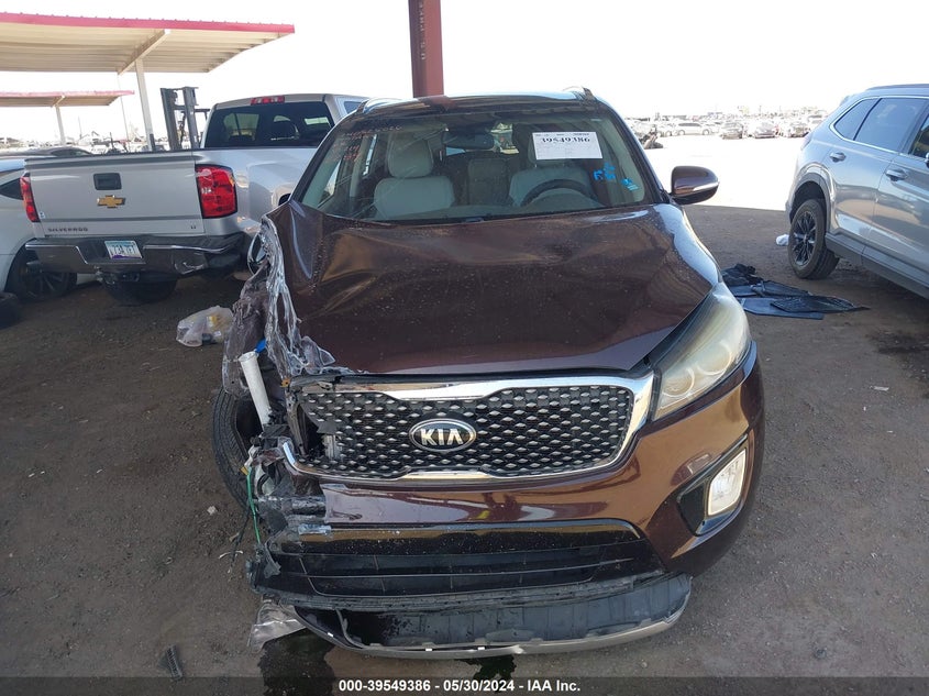 2016 Kia Sorento 3.3L Sx VIN: 5XYPK4A56GG002284 Lot: 39549386