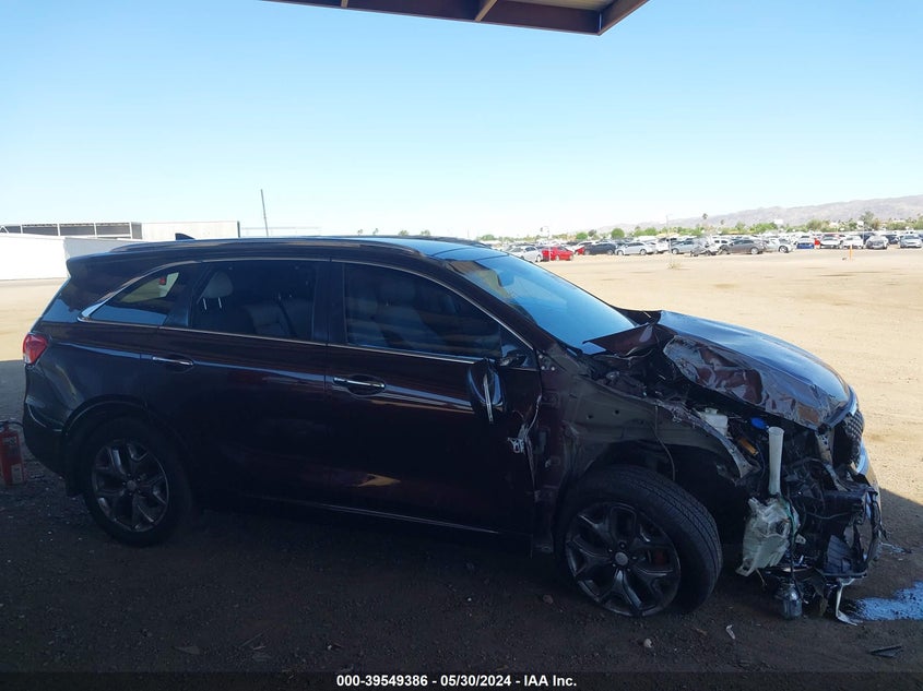 2016 Kia Sorento 3.3L Sx VIN: 5XYPK4A56GG002284 Lot: 39549386