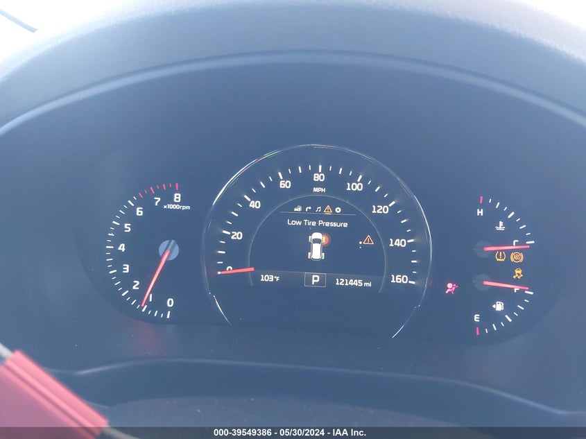 2016 Kia Sorento 3.3L Sx VIN: 5XYPK4A56GG002284 Lot: 39549386