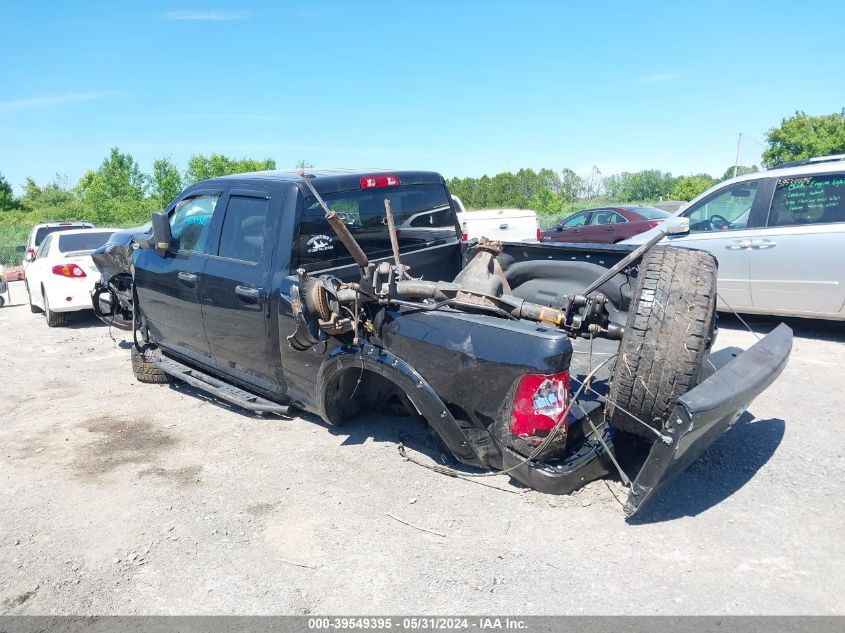 2018 Ram 1500 Express Quad Cab 4X4 6'4 Box VIN: 1C6RR7FT2JS233091 Lot: 39549395