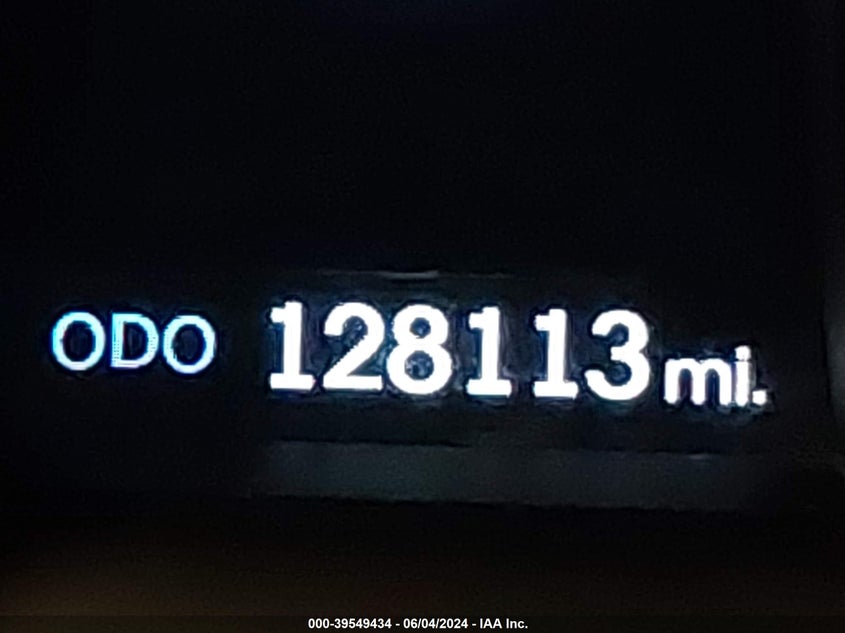 2013 Hyundai Santa Fe Sport 2.0T VIN: 5XYZUDLA9DG107989 Lot: 39549434