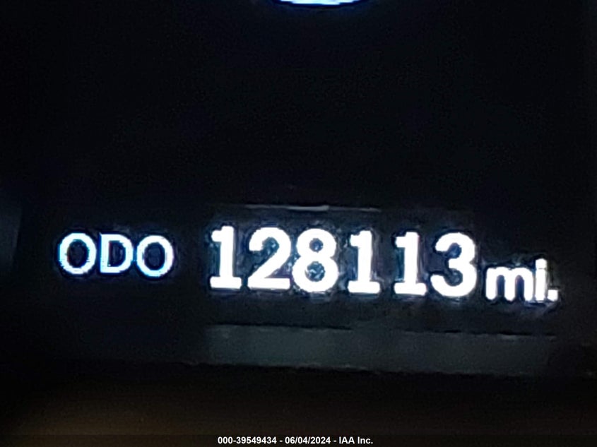 2013 Hyundai Santa Fe Sport 2.0T VIN: 5XYZUDLA9DG107989 Lot: 39549434