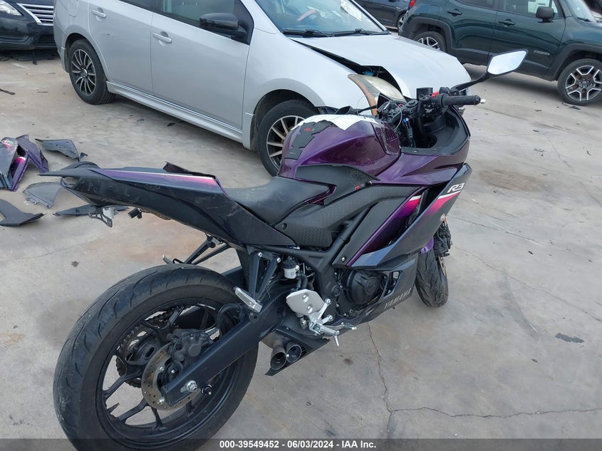 VIN MH3RH18Y5PK010734 2023 YAMAHA YZFR3 A